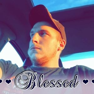 Meet your Posher, Travis